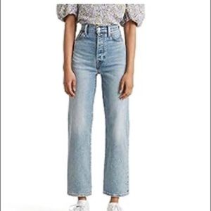 Levi’s ribcage straight ankle jeans size 27